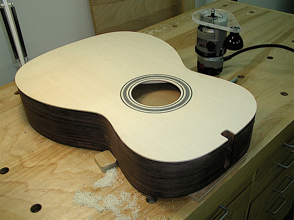 Flush-trimming Soundboard